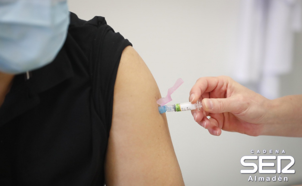 Vacunación de la gripe jueves 4 enero en Almadén a toda la población