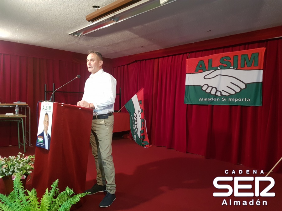 ALSIM explica a los vecinos el estado de la sanidad