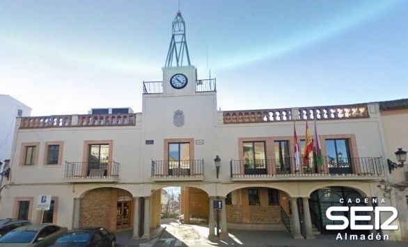 El PSOE Almadén indignado tras la visita de Paco Núñez al municipio 