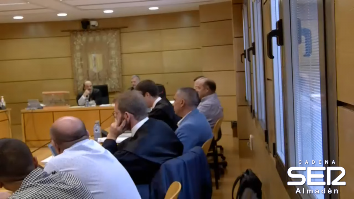 Comienza el juicio contra el Guardia Civil de Almadén acusado de recibir pequeños regalos a cambio de favores