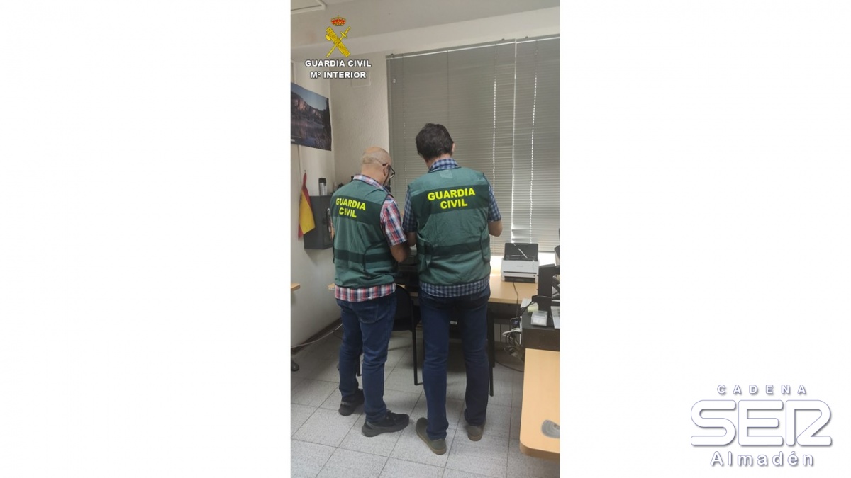 Guardia Civil investiga a dos personas por suplantación de identidad en las pruebas del permiso de conducir