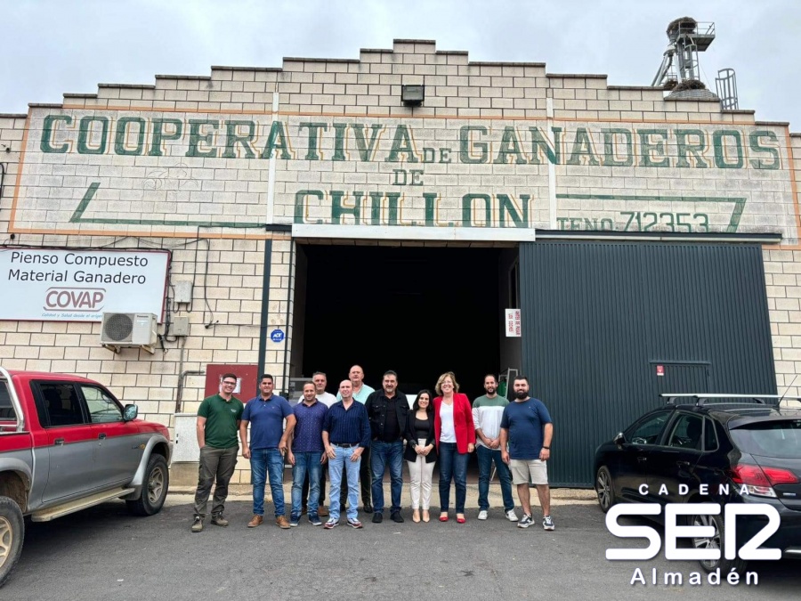 Delegada Agricultura visita la Cooperativa de Ganaderos de Chillón 