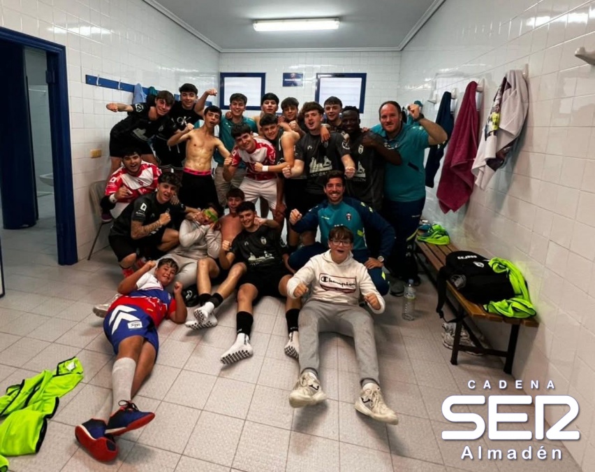 El Fútbol Sala Chillón Juvenil se trae un gran triunfo de Santa Cruz