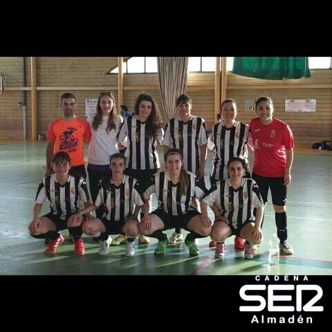 Las chicas del Fútbol Sala femenino Subcampeonas provinciales