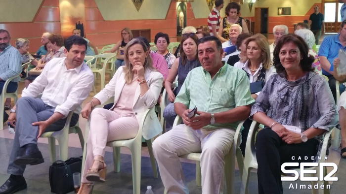 El PP pide que "no se desperdicie el voto a ciudadanos ni con los populistas de IU-Podemos"