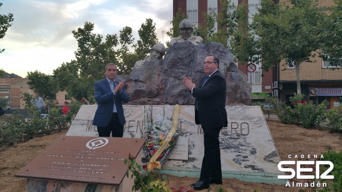 Almadén homenajea el sacrificio, por un salario mísero, de los mineros del mercurio y sus mujeres