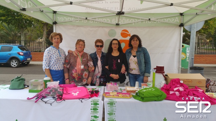 La Junta de la AECC de Chillón realiza su campaña de solidaridad contra el Cáncer de Mama