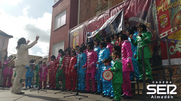 Carnaval Almadén 2016. Actuación Murga "Si-sar Gent-Pipper"