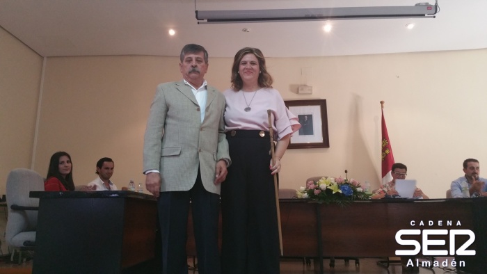 Maribel Mansilla (PP) jura su cargo como nueva alcaldesa de Agudo