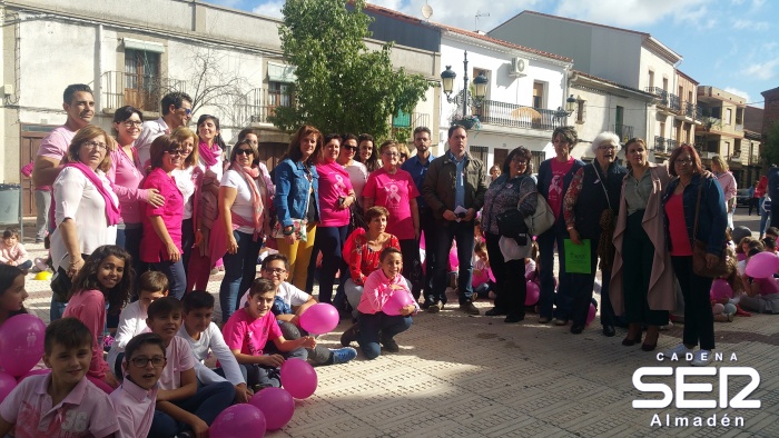 Chillón conmemora el Día Internacional contra el Cáncer de mama