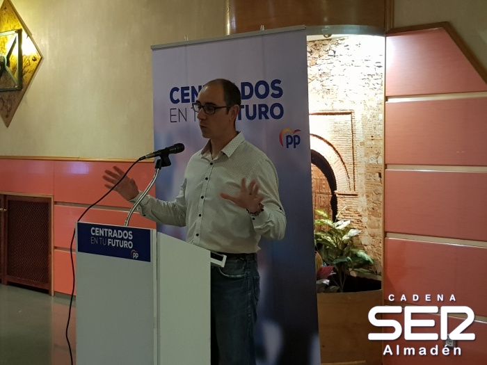 El candidato del PP a la alcaldía de Chillón en Ser Almadén