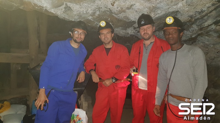 Los "encerrados de Almadén" se encuentran "muy bien" tras la primera noche