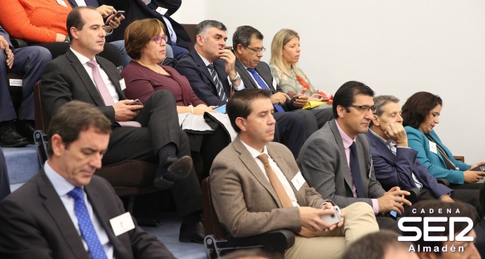 Olmedo  y Caballero reiteran el compromiso del Gobierno de García-Page con la provincia de Ciudad Real que quedó patente en el Debate de la Región