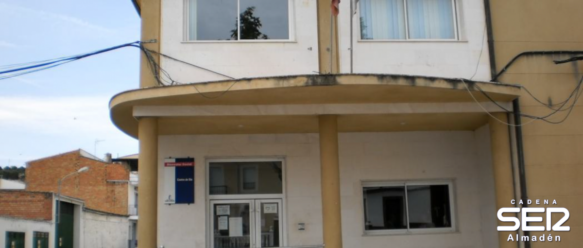 El centro de mayores de Almadén reabre sus puertas