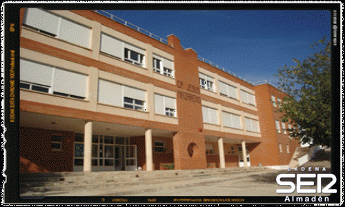 Normalidad en el inicio del curso escolar en Almadén