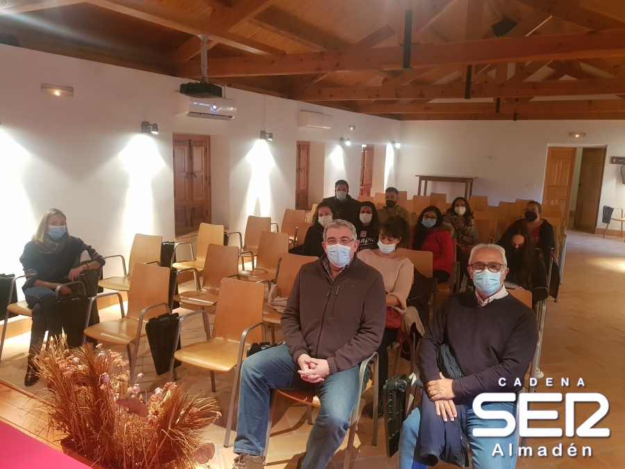 Concluye con éxito un curso de Guías de Geoturismo en la comarca de Almadén