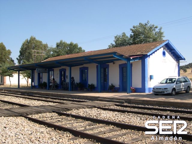 La renovación de la línea férrea a Guadalmez en información pública