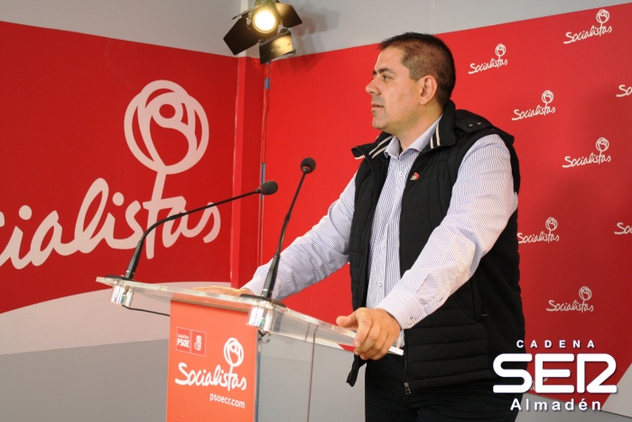 José Manuel Bolaños se interesa por las necesidades de la Comarca