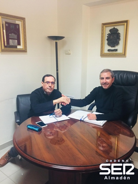 Reunión entre el nuevo Presidente de Mayasa y el alcalde de Almadén