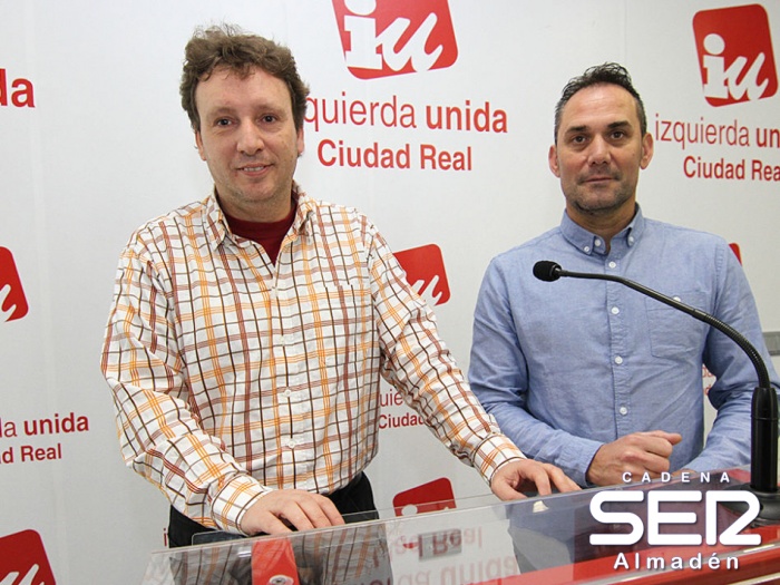 Bejarano ( IU ) sale del Ayuntamiento