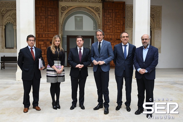 El presidente Emiliano García-Page califica de “irreversible” que la futura A-43 pase por Puertollano y Almadén