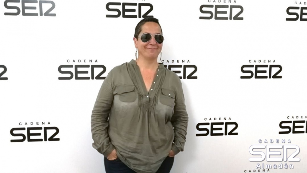 Inma Serrano nos presenta su último Disco que celebra sus 30 años en la música