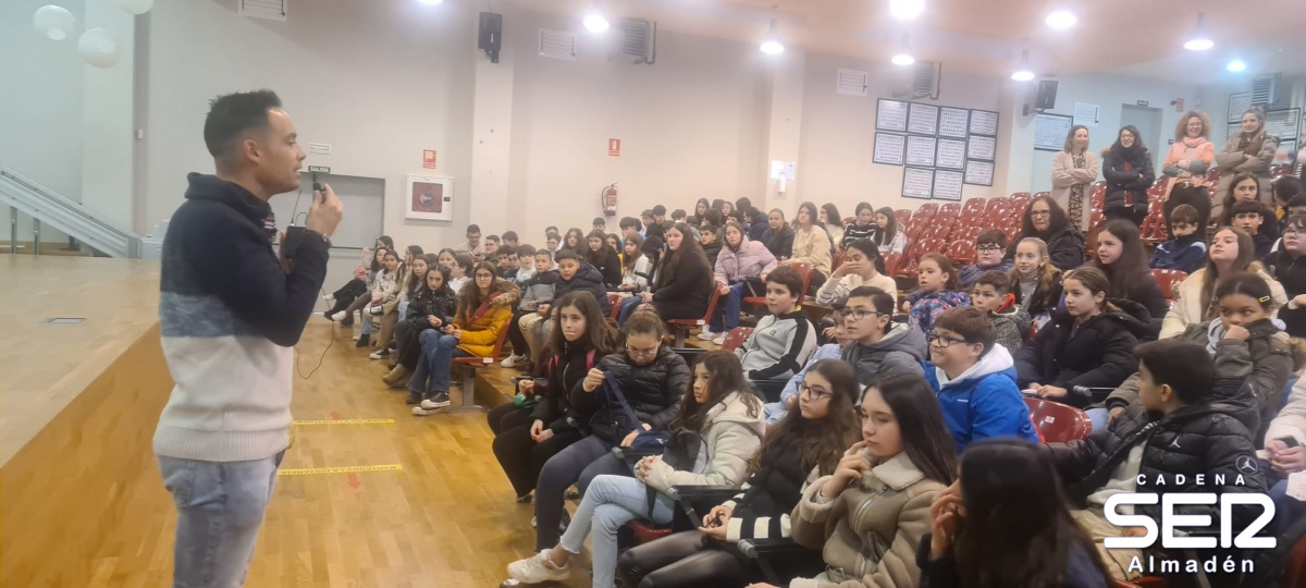 El IES Picasso ha acogido la I Olimpiada Matemática comarcal