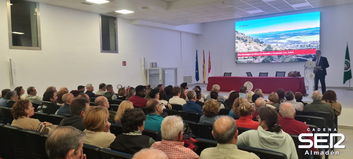 Tejero desgrana el Plan Estratégico de Mayasa que hasta 2039 garantiza la pervivencia del Estado en Almadén