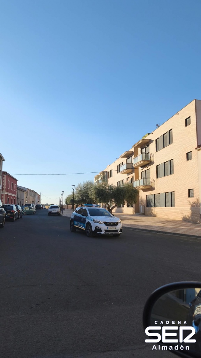 Un vecino de Chillón sorprende a dos ladrones cuando dormía en su domicilio