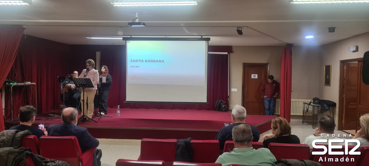 Almadén homenajeó a los Alarifes y a las Trabajadoras de la Limpieza de Mayasa