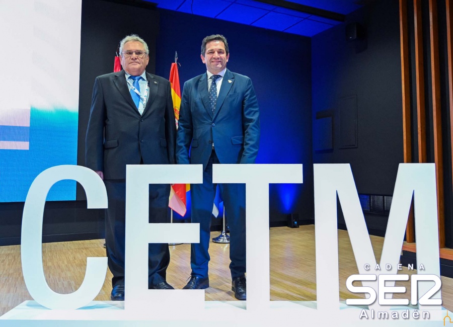 Valverde reivindica vías de comunicación de alta capacidad para la provincia como la A-43