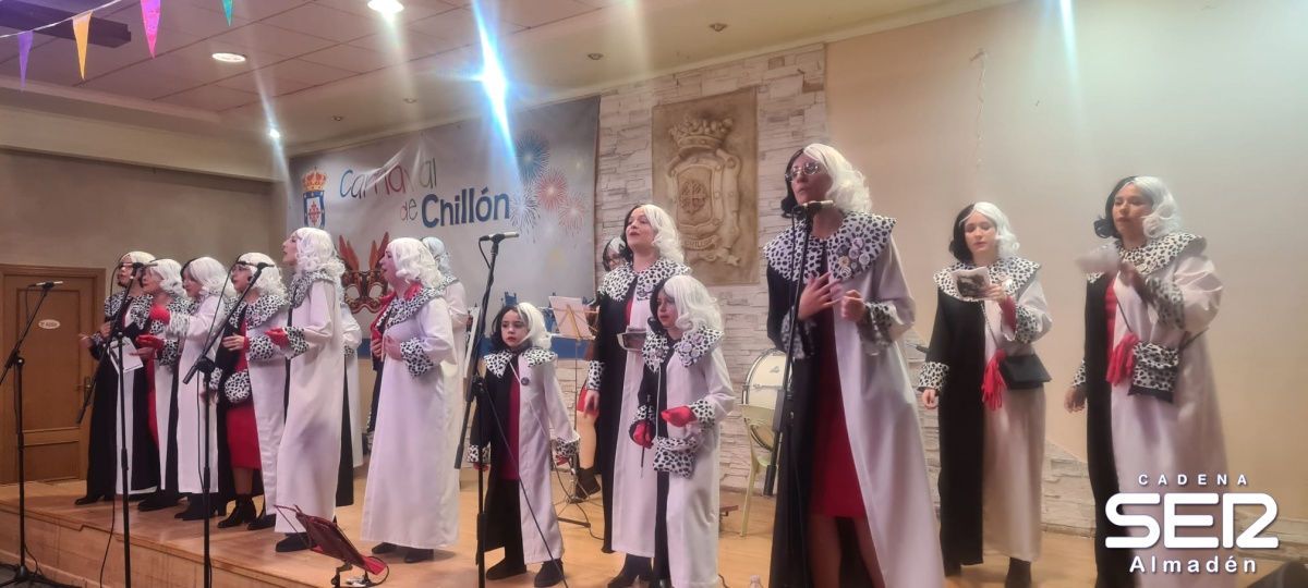 Piñata Chillón 2025: Las niñas de la Villa