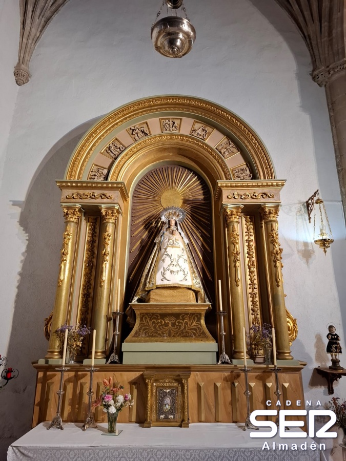 Comienza la restauración del retablo de la Virgen del Castillo de Chillón